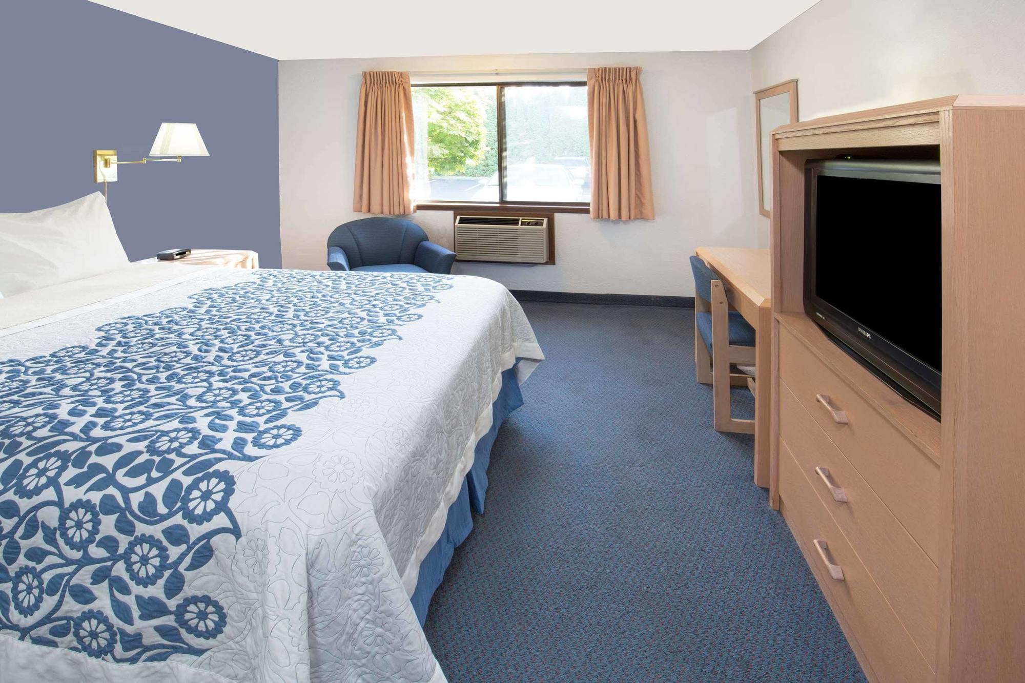 Days Inn By Wyndham Corvallis Bagian luar foto